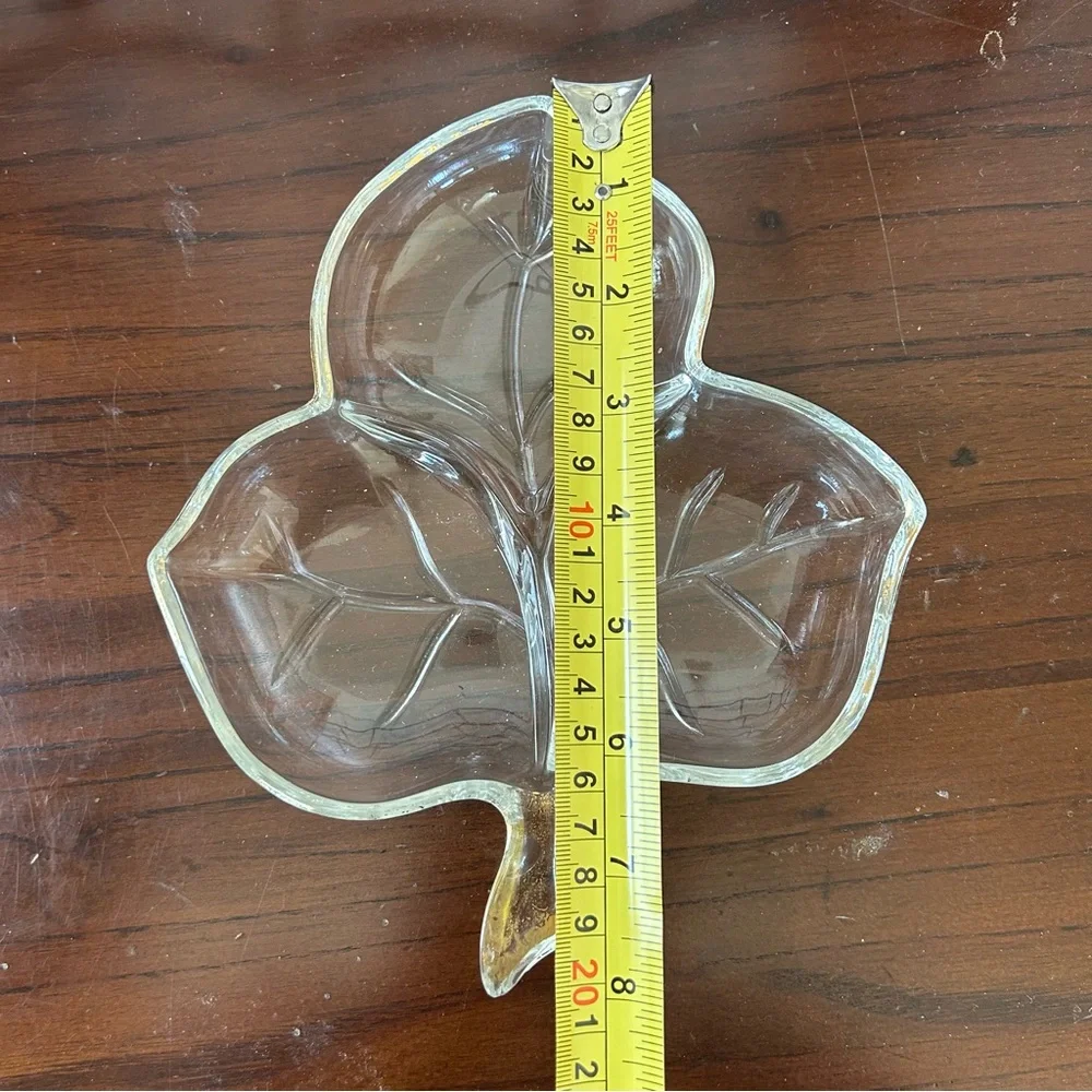 4/$15 One Clear Leaf-Shaped Glass Dish